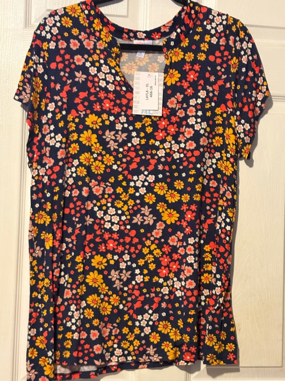 NWT LuLaRoe Navy Floral V-Neck Short Sleeve Top